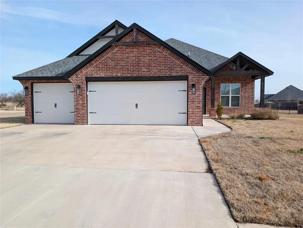 Front exterior — 205 SW 166th Street, Oklahoma City, OK 73170