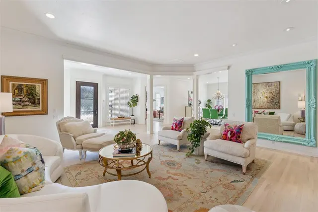 Photo 4 — 5033 Barnsteeple Court, Oklahoma City, OK 73142