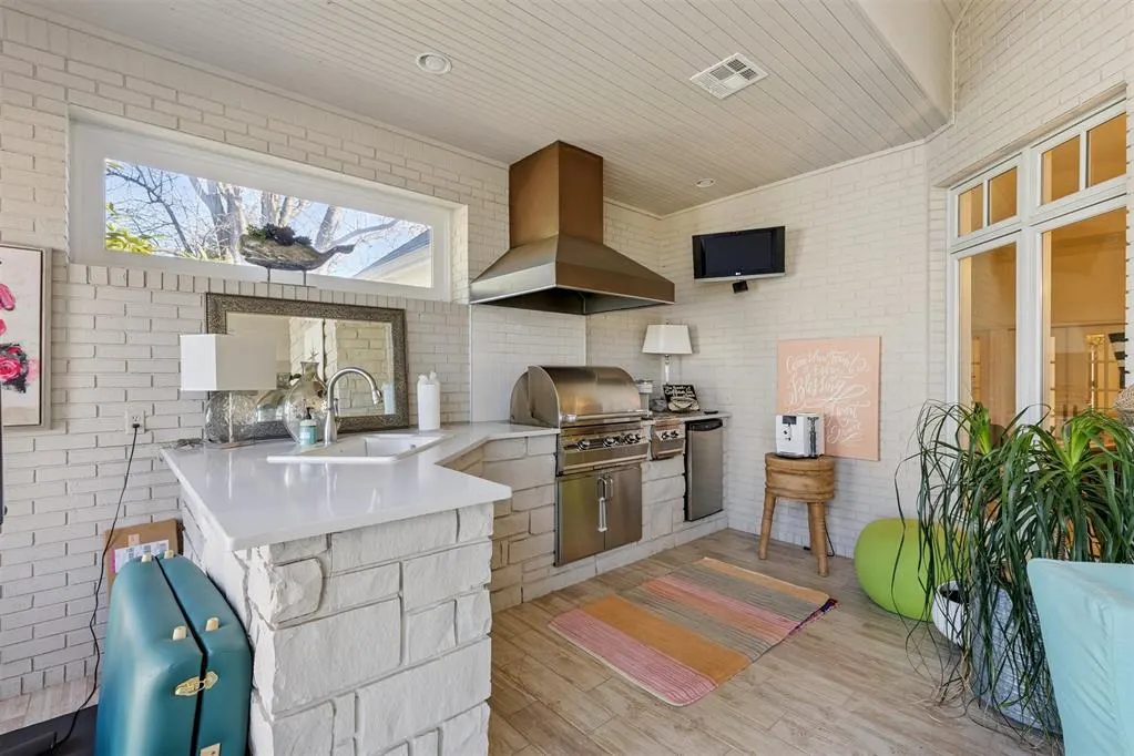 Photo 16 — 5033 Barnsteeple Court, Oklahoma City, OK 73142