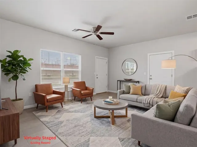 Photo 2 — 1300 NE 10th Street, Oklahoma City, OK 73117