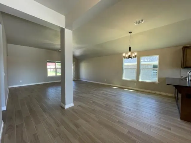 Photo 8 — 382 Park Lane, Harrah, OK 73045