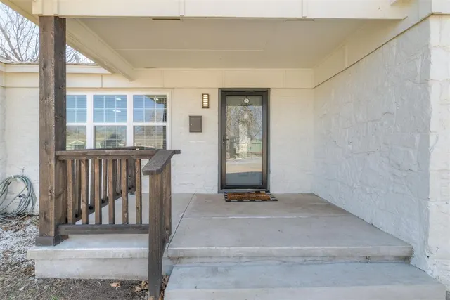 Photo 4 — 3216 NW 45th Street, Oklahoma City, OK 73112