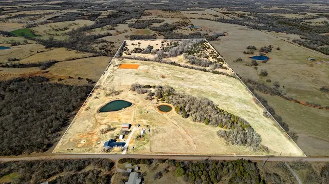 Photo 2 — 337616 E 1010, Meeker, OK 74855