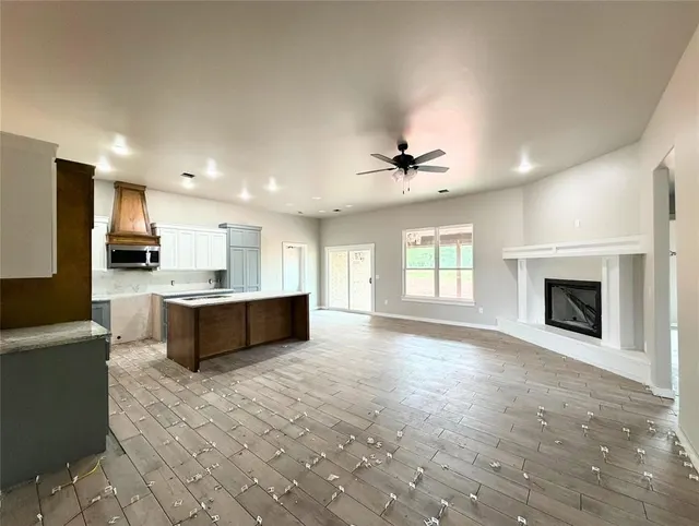 Photo 2 — 2204 Winter Ridge Road, Blanchard, OK 73010