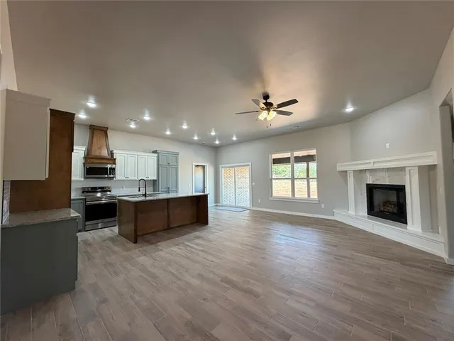 Photo 3 — 2204 Winter Ridge Road, Blanchard, OK 73010