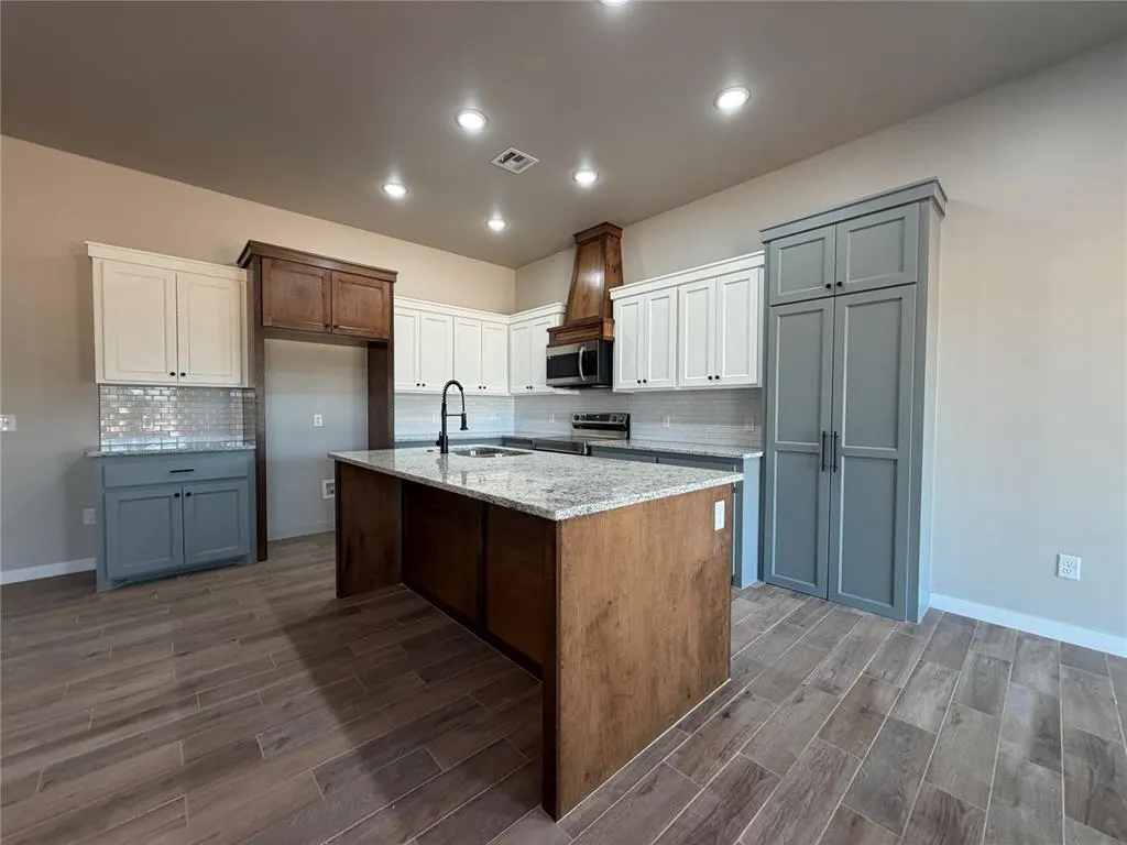 Photo 4 — 2204 Winter Ridge Road, Blanchard, OK 73010
