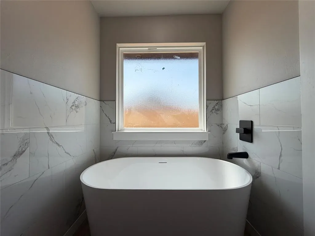 Photo 11 — 2204 Winter Ridge Road, Blanchard, OK 73010