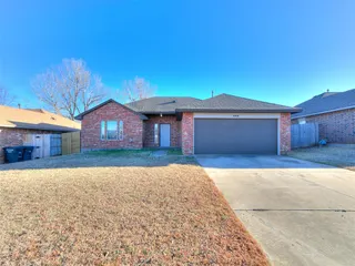 Sold home at 644 NW 20th Street