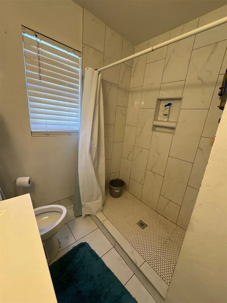 Photo 10 — 717 SW 25th Street, Oklahoma City, OK 73109