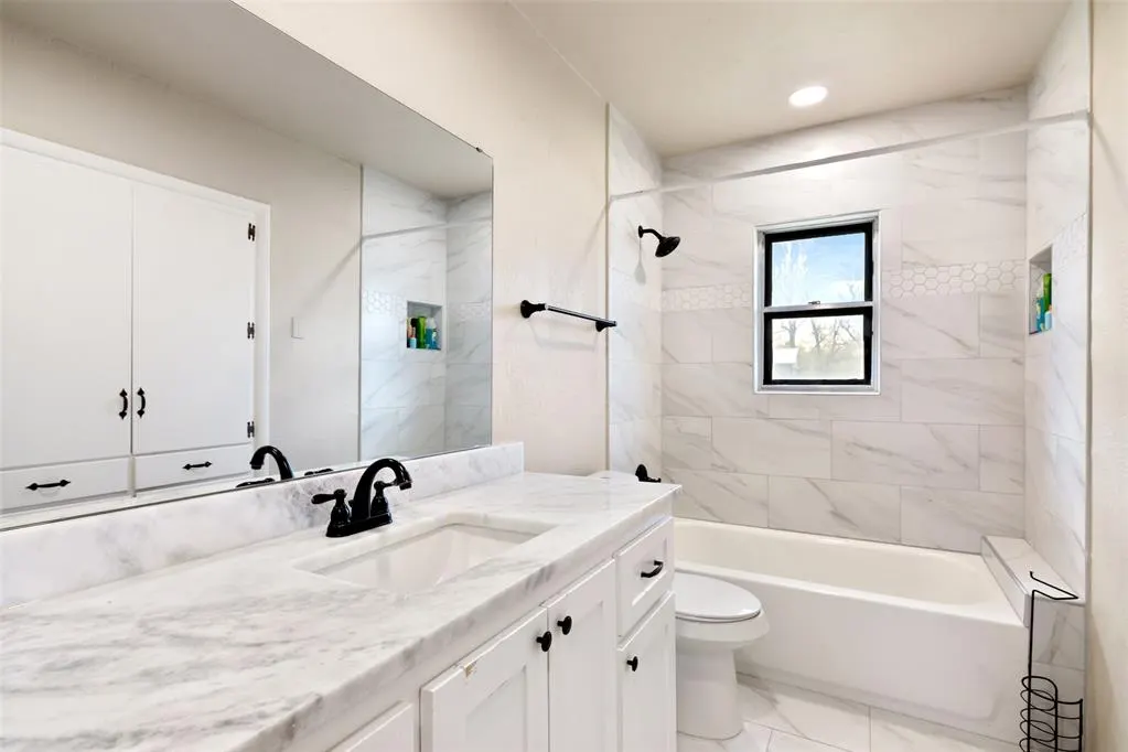 Photo 16 — 7700 NW 39th Street, Woodlawn Park, OK 73008