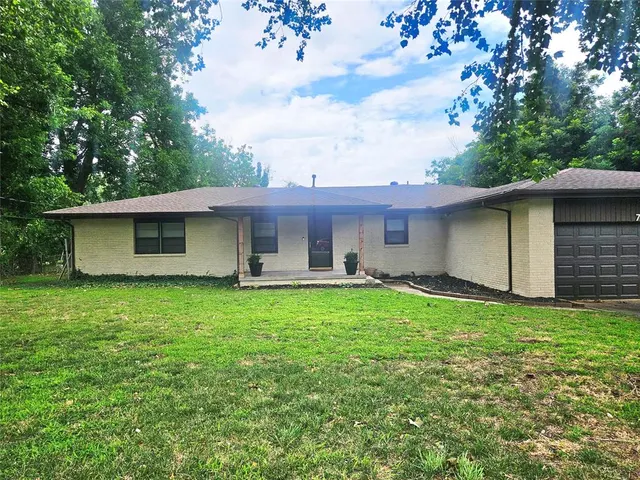 Front exterior — 7700 NW 39th Street, Woodlawn Park, OK 73008