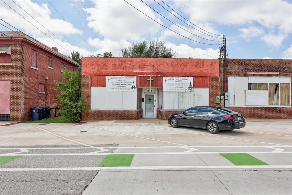 Photo 3 — 1919 N Lottie Avenue, Oklahoma City, OK 73111