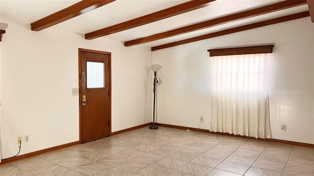 Photo 3 — 3731 Newport Street, Oklahoma City, OK 73112