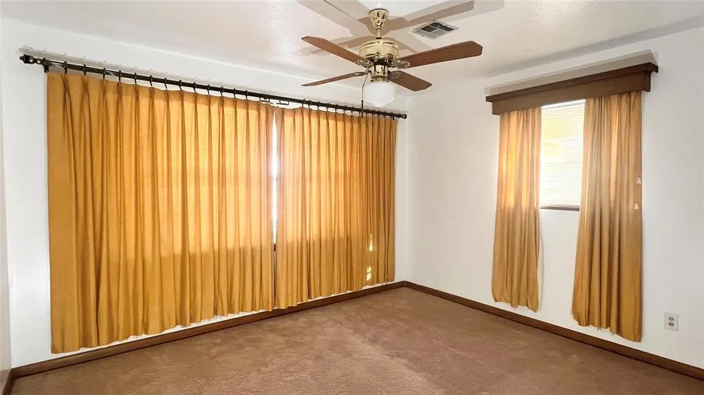 Photo 19 — 3731 Newport Street, Oklahoma City, OK 73112