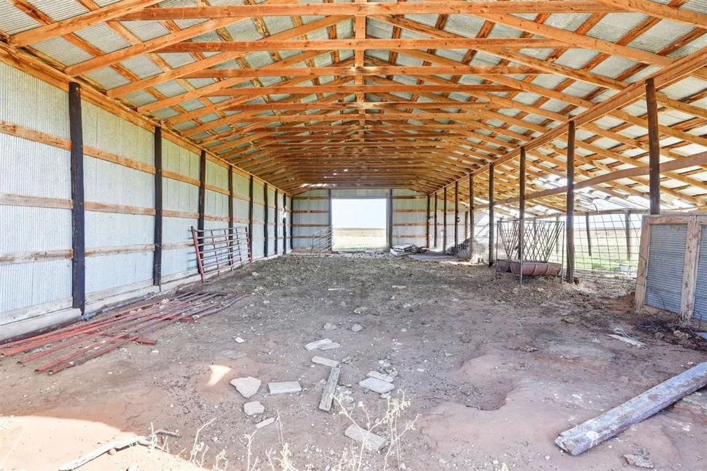 Photo 42 — 11837 N 1820 Road, Sayre, OK 73662