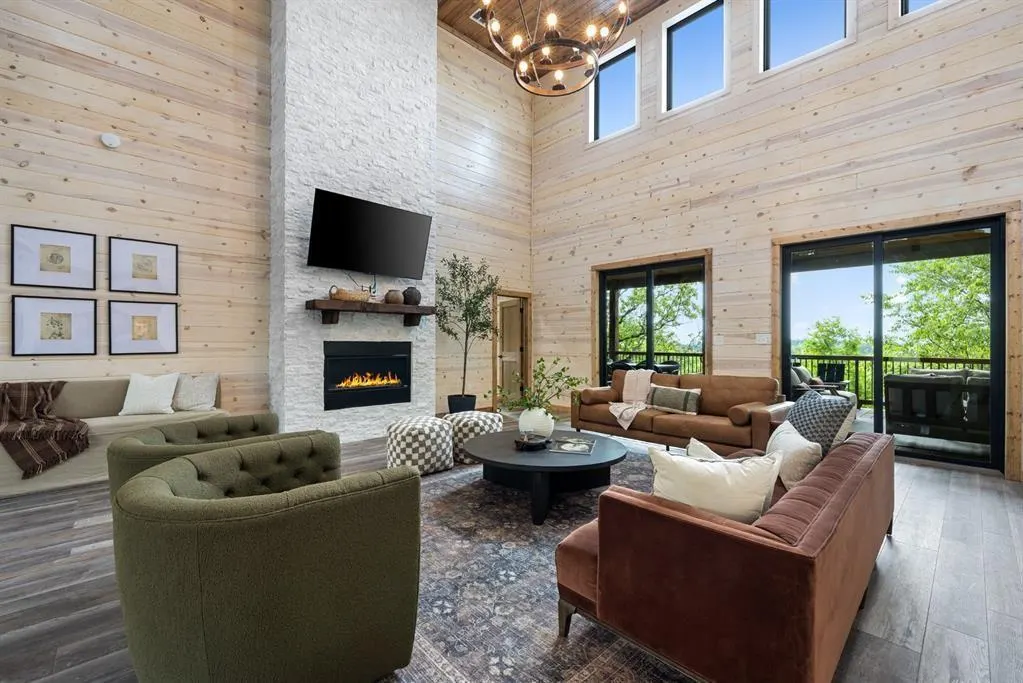 Photo 9 — 208 Alder Place, Broken Bow, OK 74728