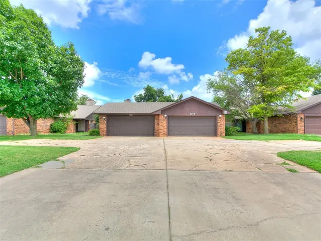 Front exterior — 2529 W Hefner Road, Oklahoma City, OK 73120