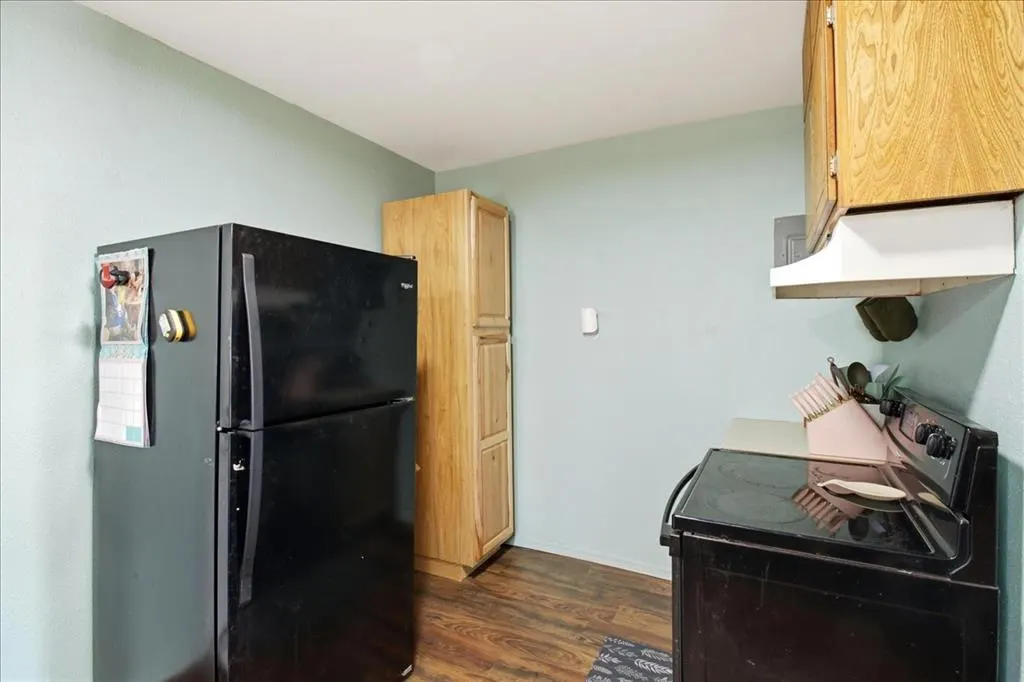 Photo 9 — 422 N Washington Avenue, Elk City, OK 73644