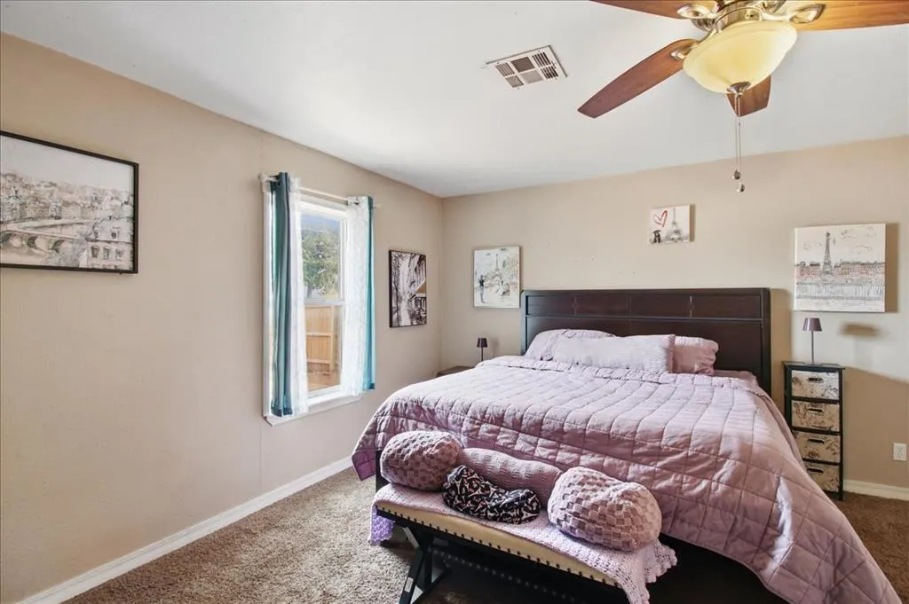 Photo 11 — 422 N Washington Avenue, Elk City, OK 73644