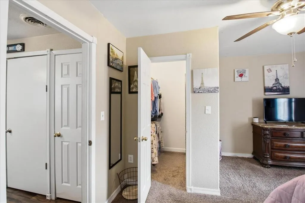 Photo 15 — 422 N Washington Avenue, Elk City, OK 73644