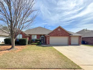 Sold home at 2909 Tropicana Avenue
