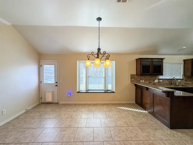 Photo 8 — 516 Sperry Drive, Norman, OK 73072