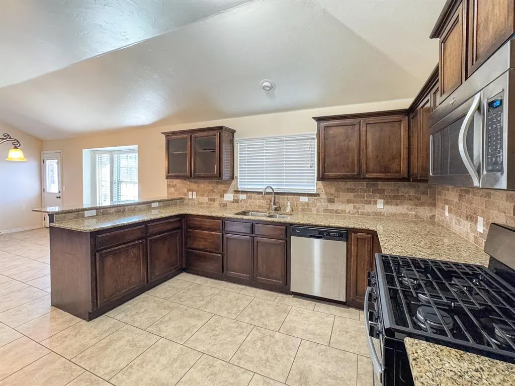 Photo 13 — 516 Sperry Drive, Norman, OK 73072