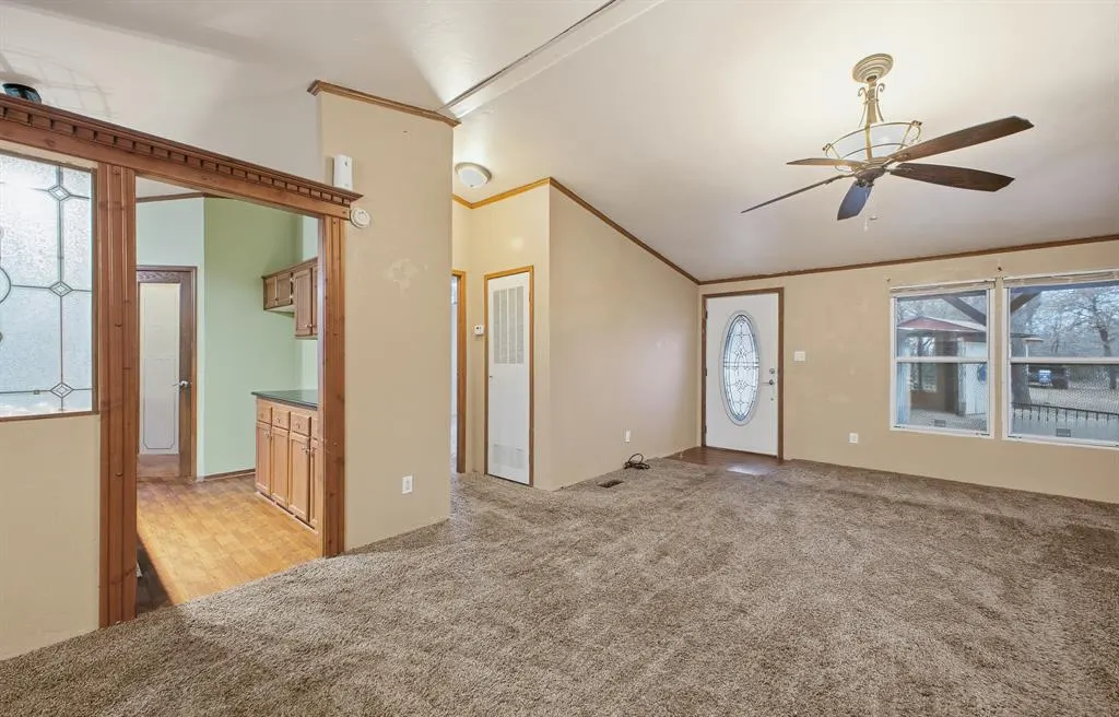 Photo 3 — 980547 S Stagecoach Drive, Wellston, OK 74881