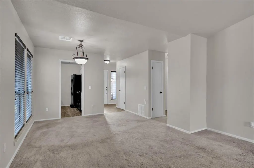 Photo 15 — 10201 Shadowview Drive, Oklahoma City, OK 73159