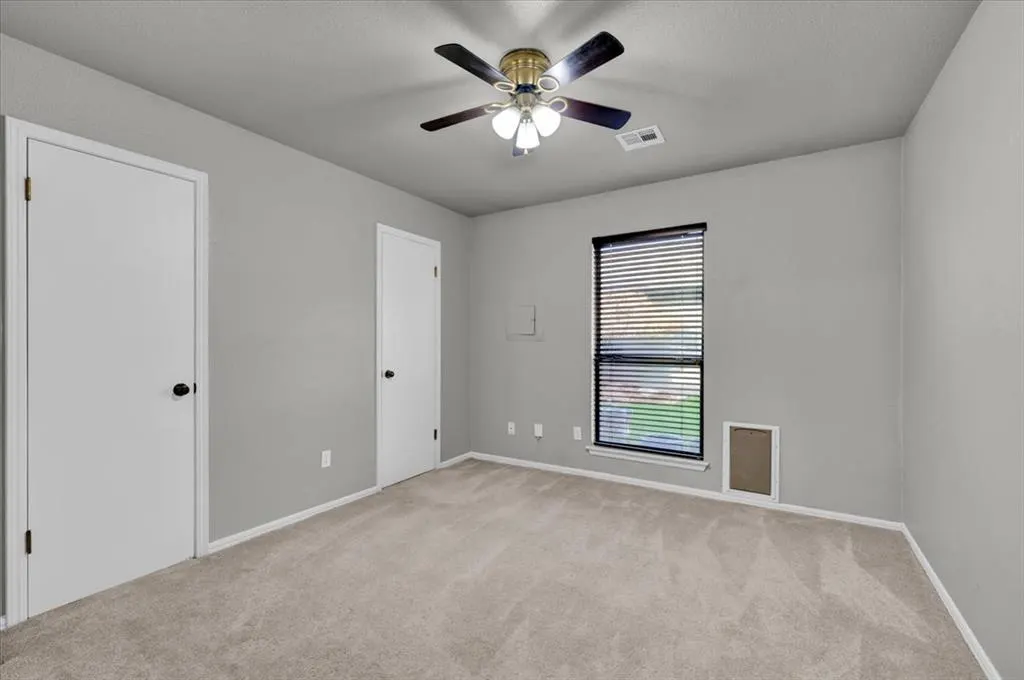 Photo 17 — 10201 Shadowview Drive, Oklahoma City, OK 73159