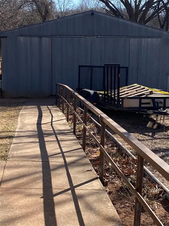 Photo 4 — 15500 Barton Drive, Newalla, OK 74857