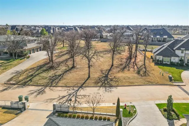 Photo 5 — 6525 Gold Cypress Drive, Edmond, OK 73025