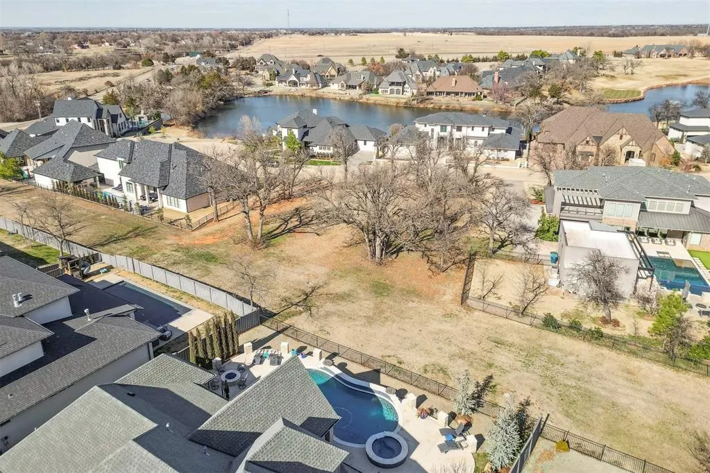 Photo 13 — 6525 Gold Cypress Drive, Edmond, OK 73025