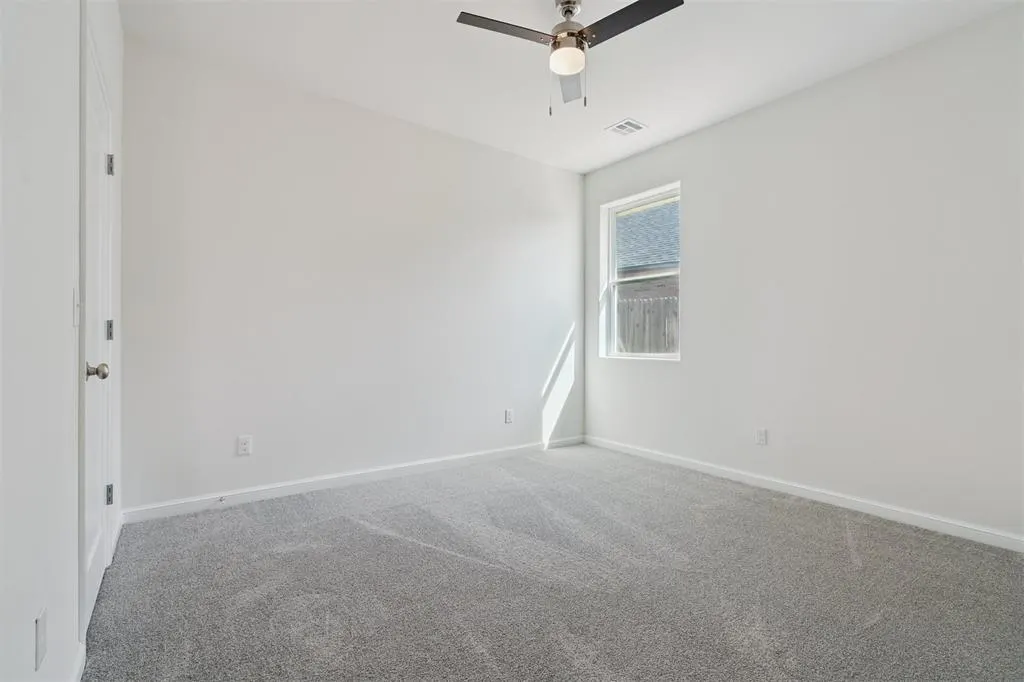 Photo 26 — 13500 Carlisle Crossing Drive, Yukon, OK 73099