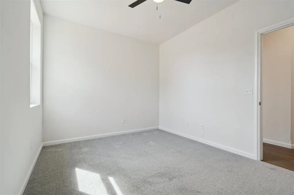 Photo 29 — 13500 Carlisle Crossing Drive, Yukon, OK 73099