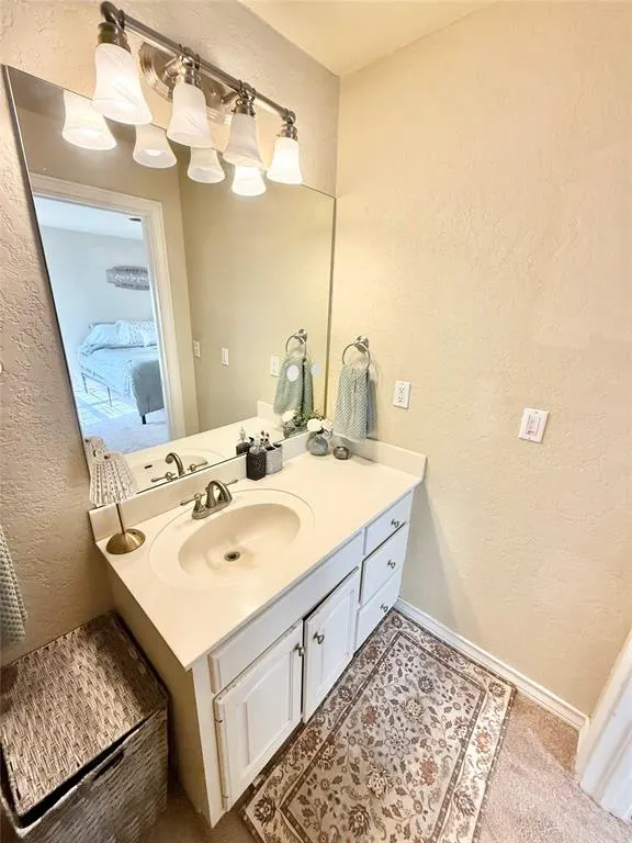 Photo 27 — 714 E Cypress Street, Altus, OK 73521
