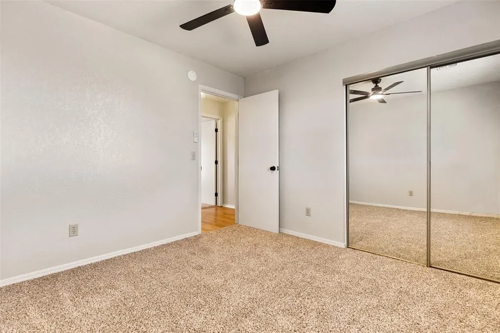 Photo 14 — 8232 Wilshire Ridge Road, Oklahoma City, OK 73132