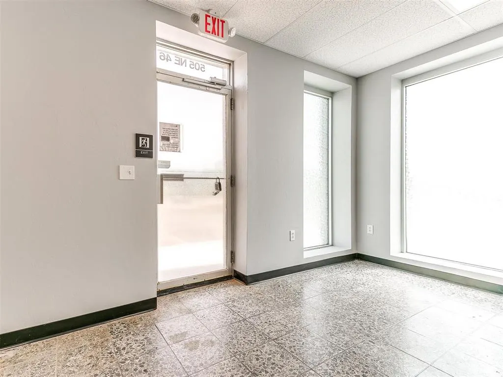 Photo 6 — 505 NE 46th Street, Oklahoma City, OK 73105
