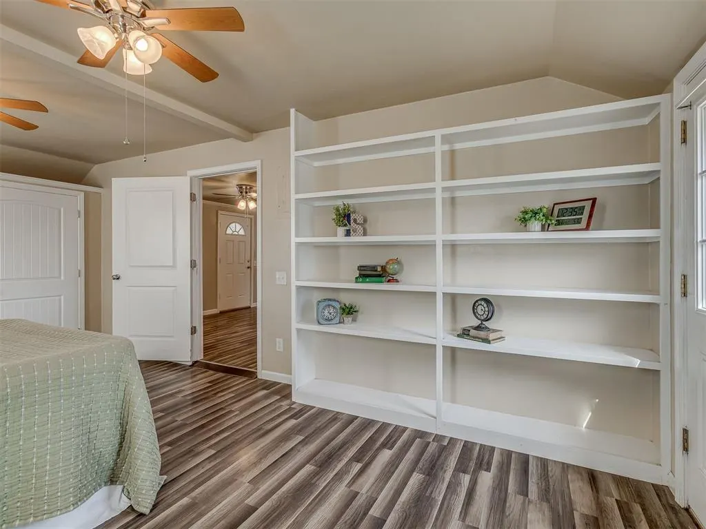 Photo 16 — 324 N Oak Street, Crescent, OK 73028
