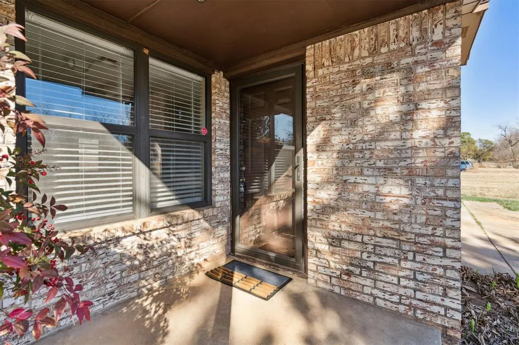 Photo 3 — 9209 NE 45th Street, Spencer, OK 73084