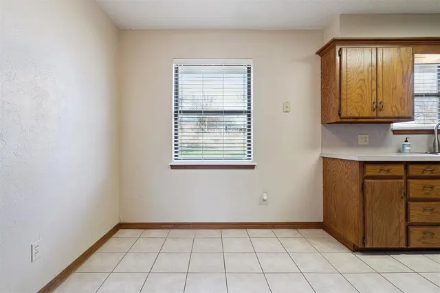 Photo 7 — 9209 NE 45th Street, Spencer, OK 73084