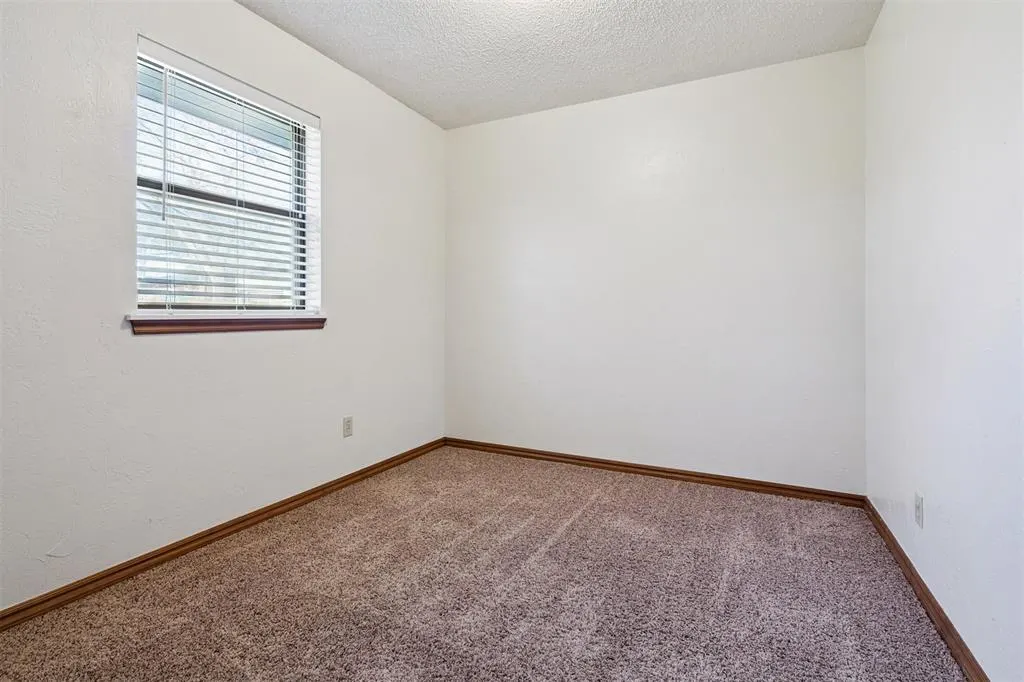 Photo 17 — 9209 NE 45th Street, Spencer, OK 73084