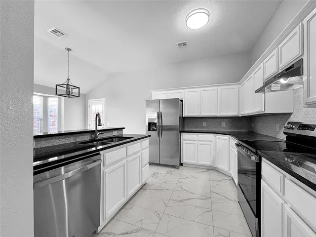 Photo 3 — 4917 SE 89th Terrace, Oklahoma City, OK 73135