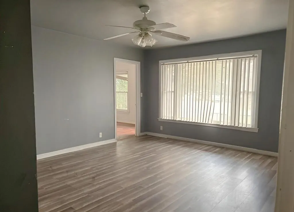 Photo 9 — 336 S 15th Street, Clinton, OK 73601