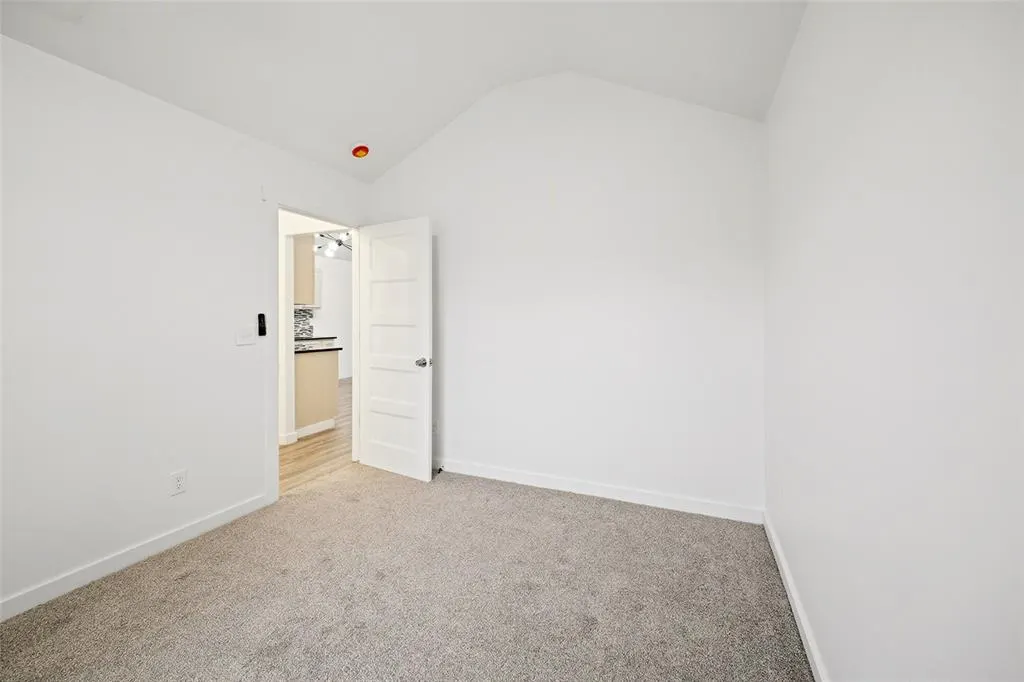 Photo 19 — 715 SE 10th Street, Oklahoma City, OK 73129