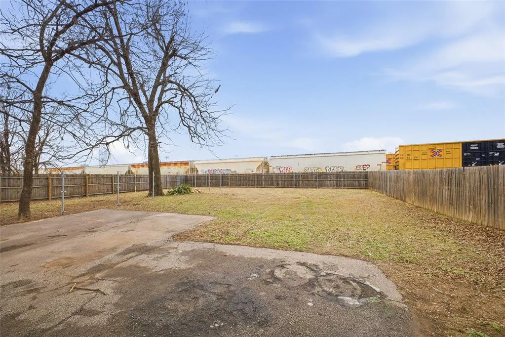 Photo 25 — 715 SE 10th Street, Oklahoma City, OK 73129