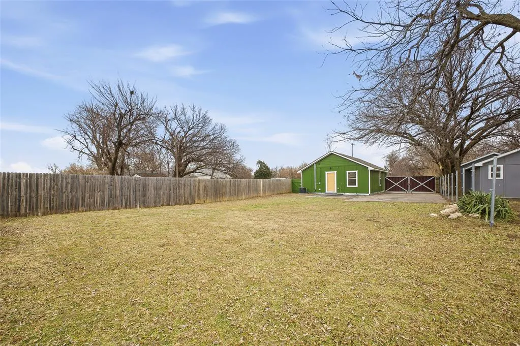 Photo 28 — 715 SE 10th Street, Oklahoma City, OK 73129
