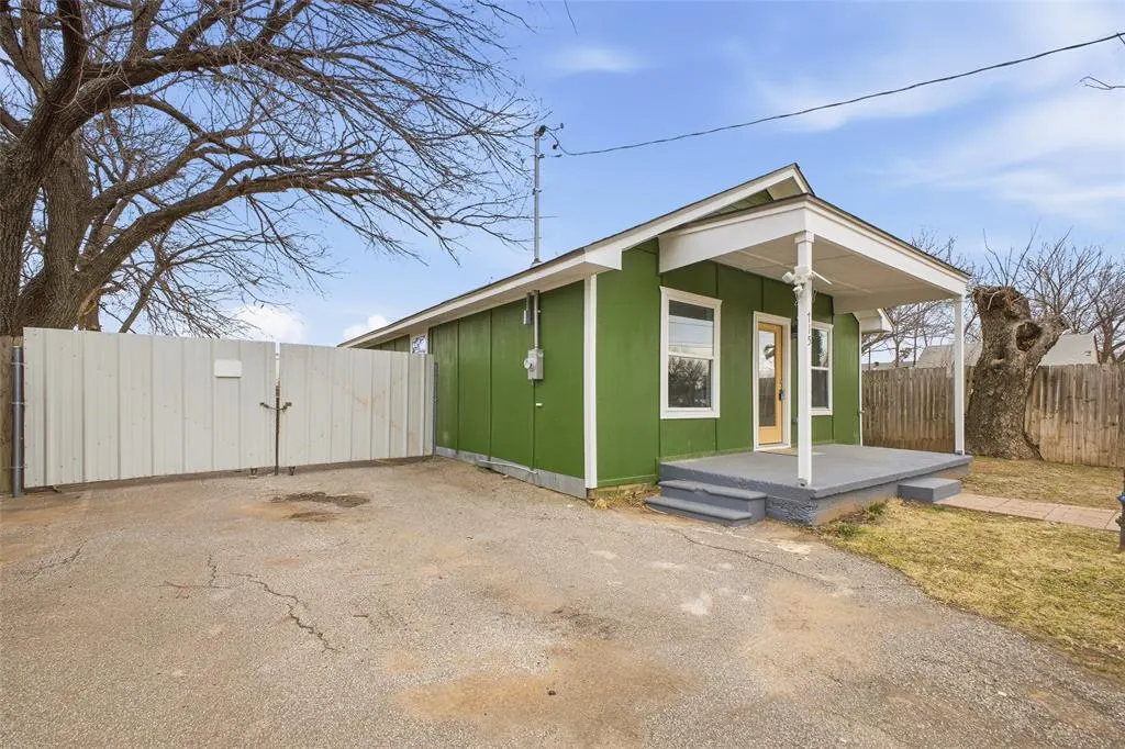 Photo 31 — 715 SE 10th Street, Oklahoma City, OK 73129