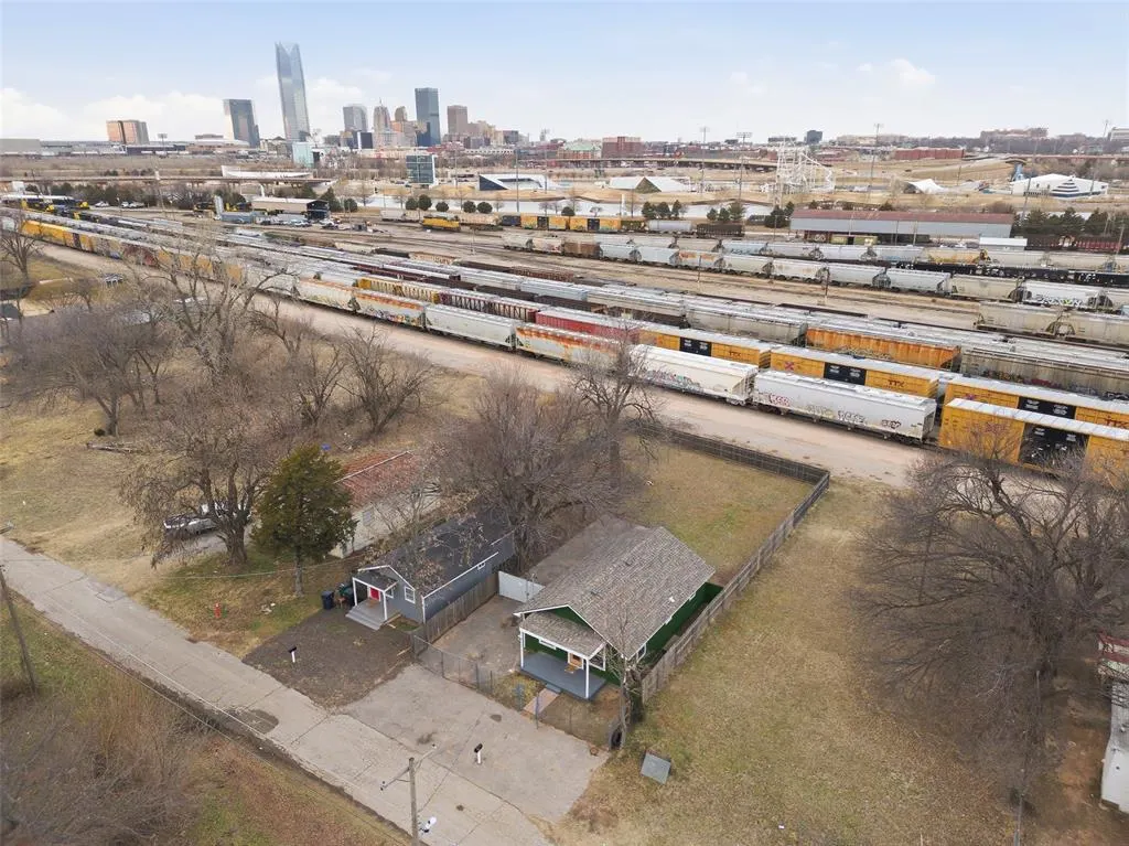 Photo 33 — 715 SE 10th Street, Oklahoma City, OK 73129