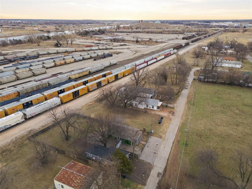 Photo 38 — 715 SE 10th Street, Oklahoma City, OK 73129